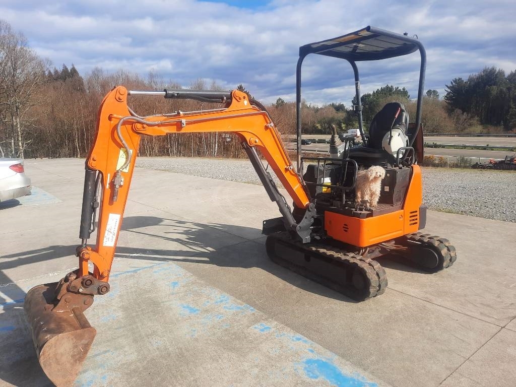 Hitachi ZX19U-5A