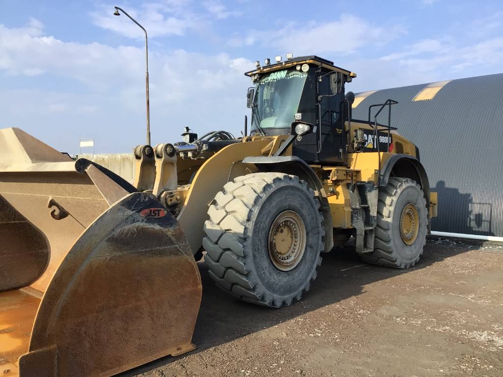 CAT 980M