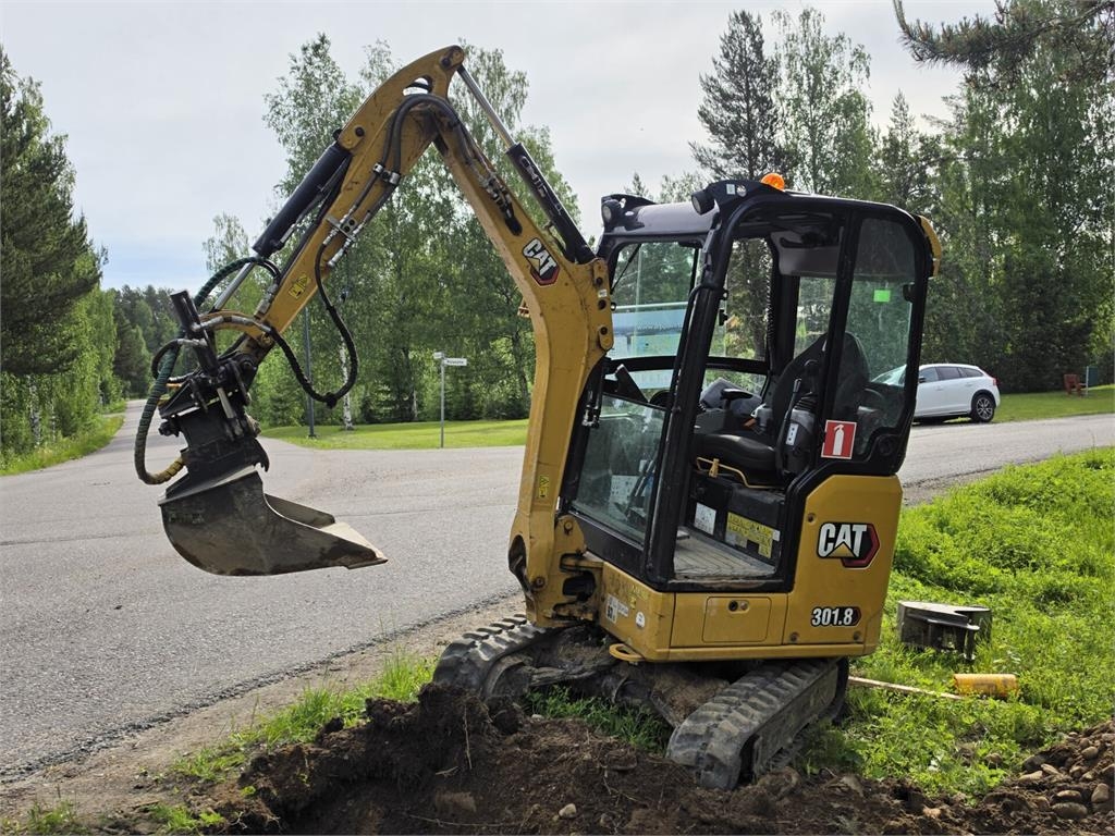 CAT 301.8