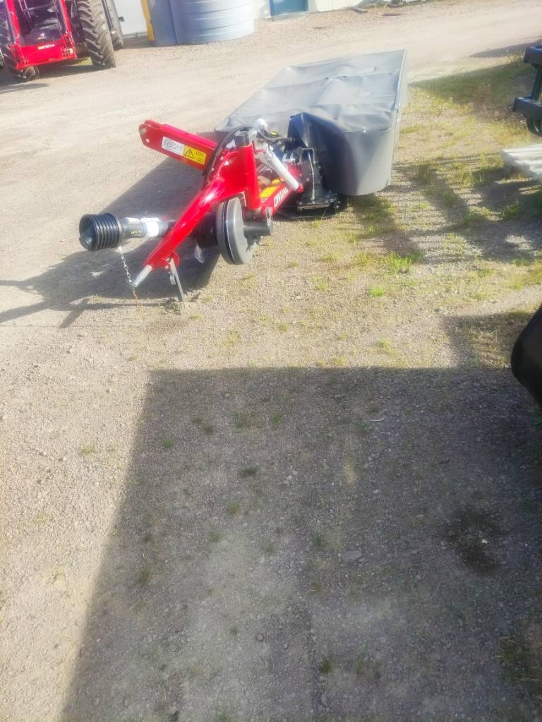 Massey Ferguson DM 246