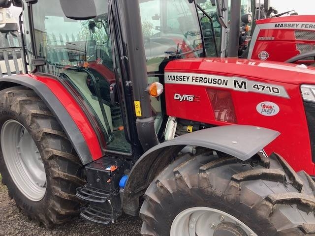 Massey Ferguson 4710M