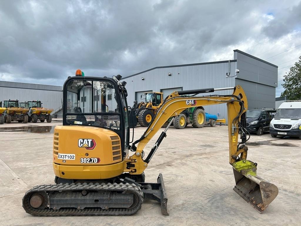 CAT 302.7 D CR