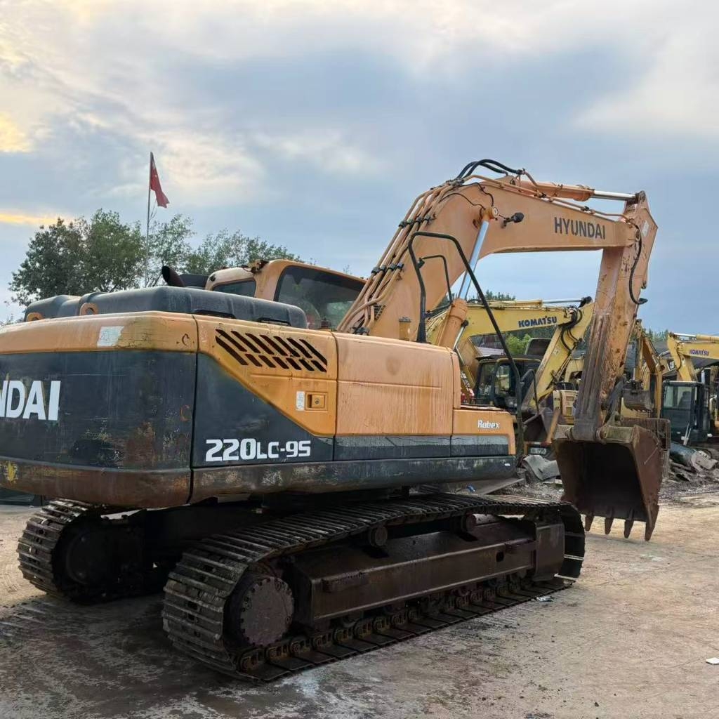 Hyundai 220LC-9S