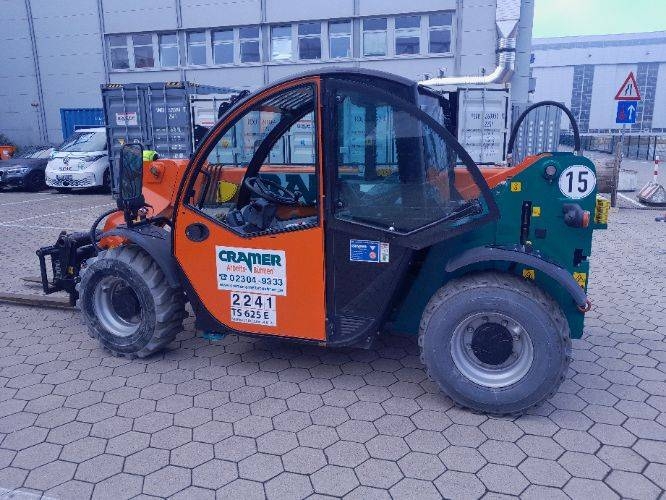 Chariot télescopique Snorkel SR 626 E — occasion 2023, 930 h
