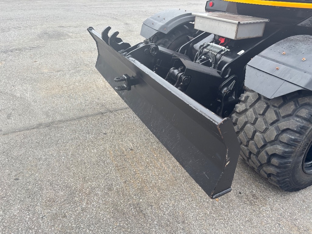 JCB 110 W/Engcon, 2 godets, Graisse, Bons pneus kuva 13