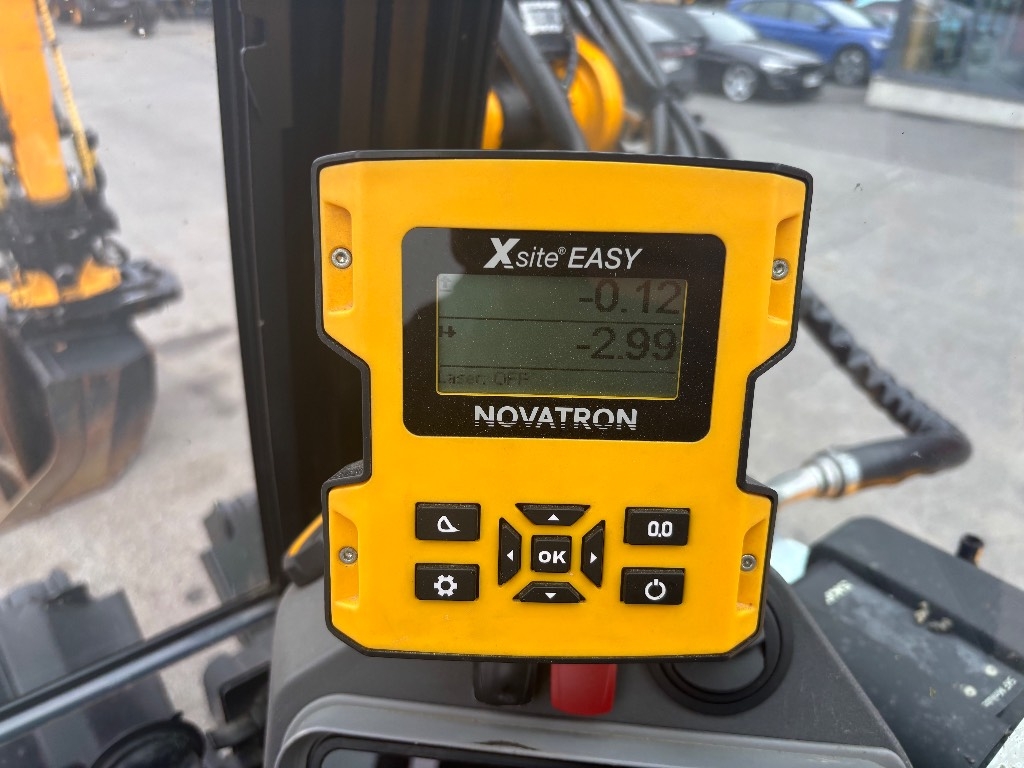 JCB 110 W/Engcon, 2 godets, Graisse, Bons pneus kuva 18