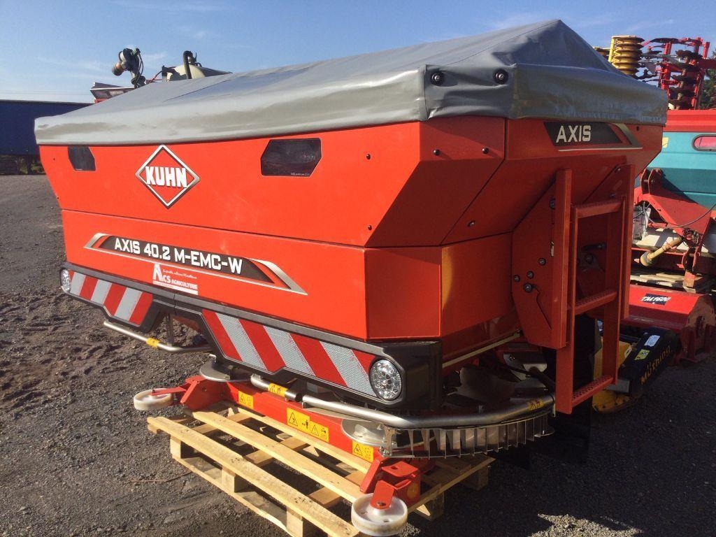Kuhn Axis 40,2 M- EMC - W