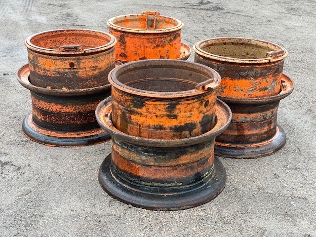 Pneu, roue et jante Doosan DL 400 RIMS COMPLET — occasion