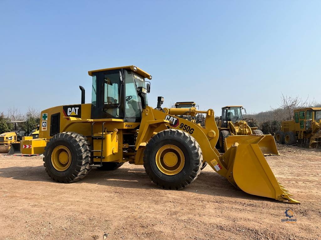 Chargeuse sur pneus Caterpillar 950G — occasion 2019