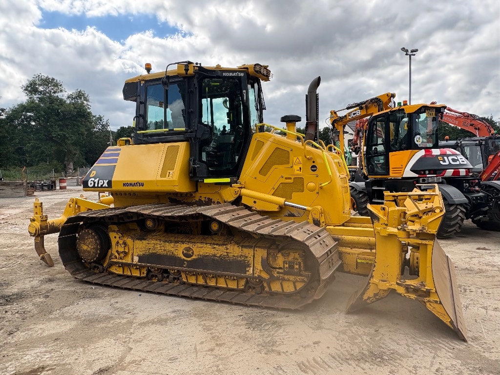 Bulldozer Komatsu D 61 PX24 (Leica GPS - Fold Blade - Ripper) — occasion 2022
