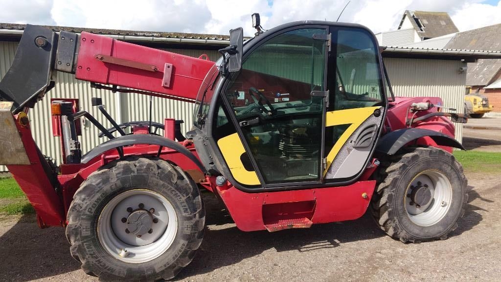 New Holland LM 1345