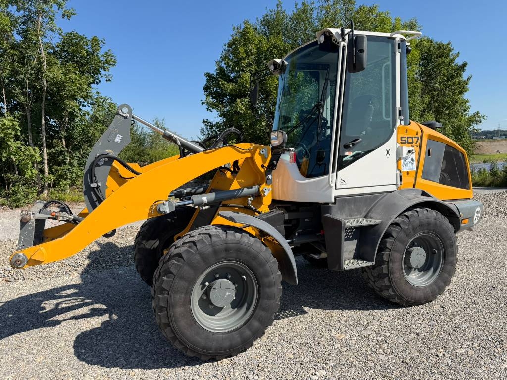 Chargeuse sur pneus Liebherr 507 stereo — occasion 2020, 2 196 h