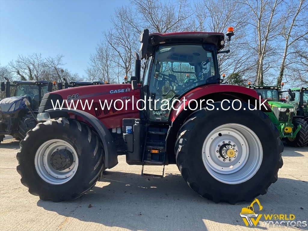 Case IH Puma 240