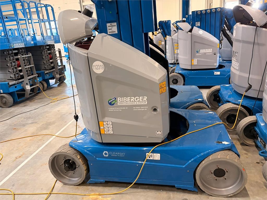 JLG Toucan 12E+