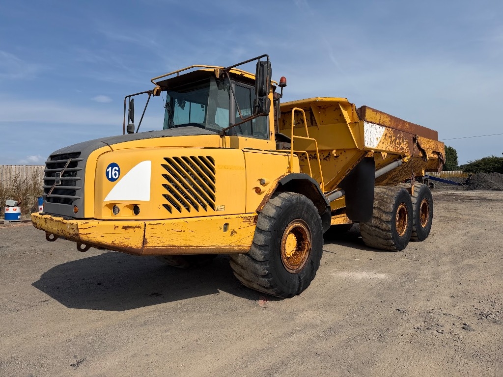 Tombereau articulé Volvo A 30 D — occasion 2003, 19 347 h
