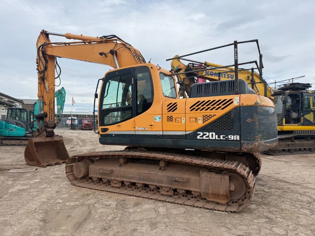 Hyundai Robex 220 LC-9 A