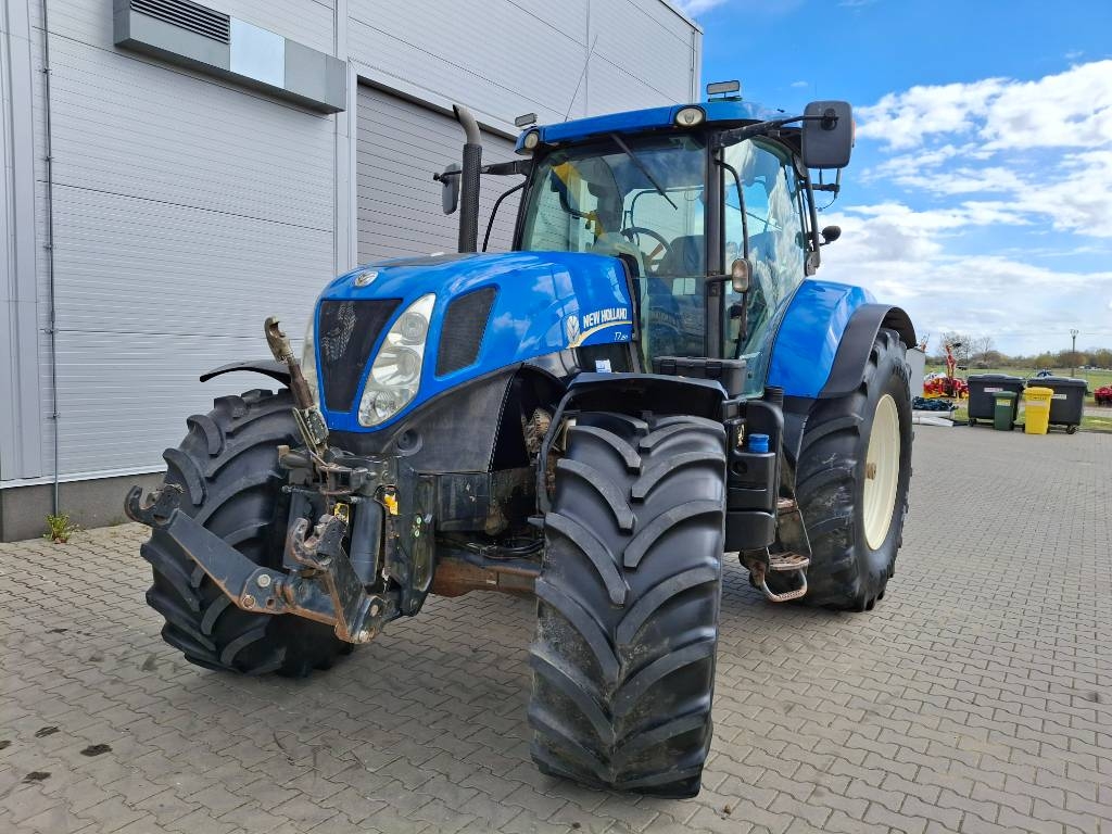 New Holland T 7.250