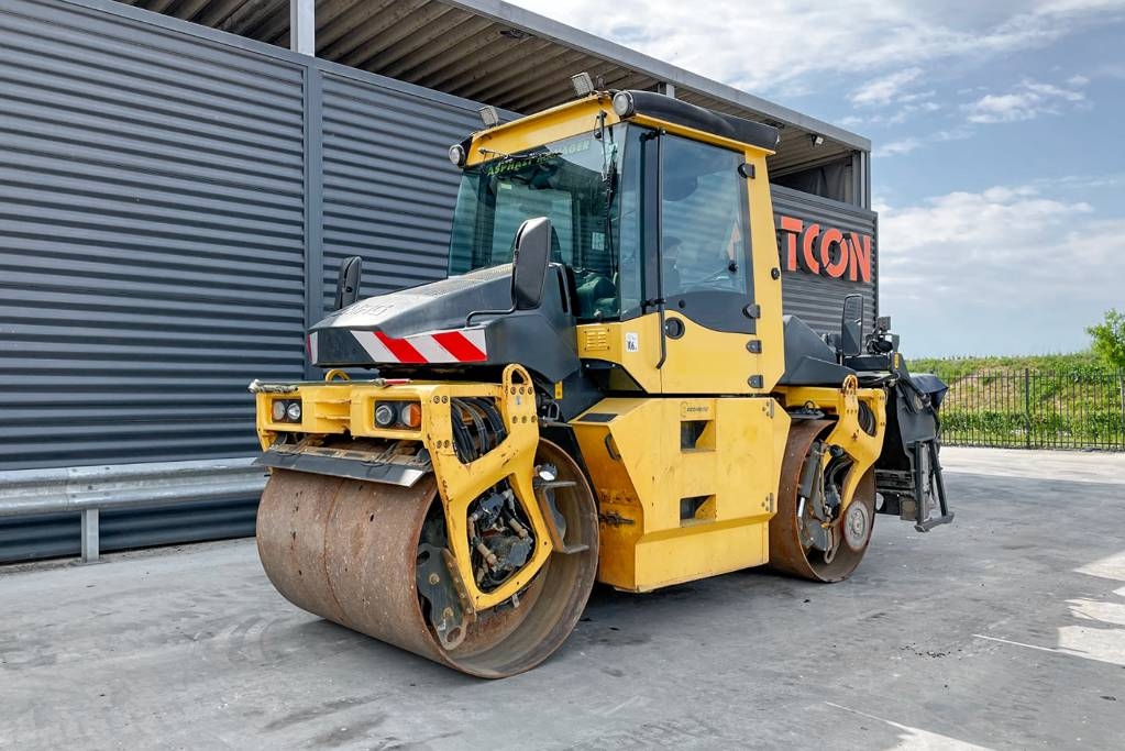 Bomag BW 154 AP-4V AM