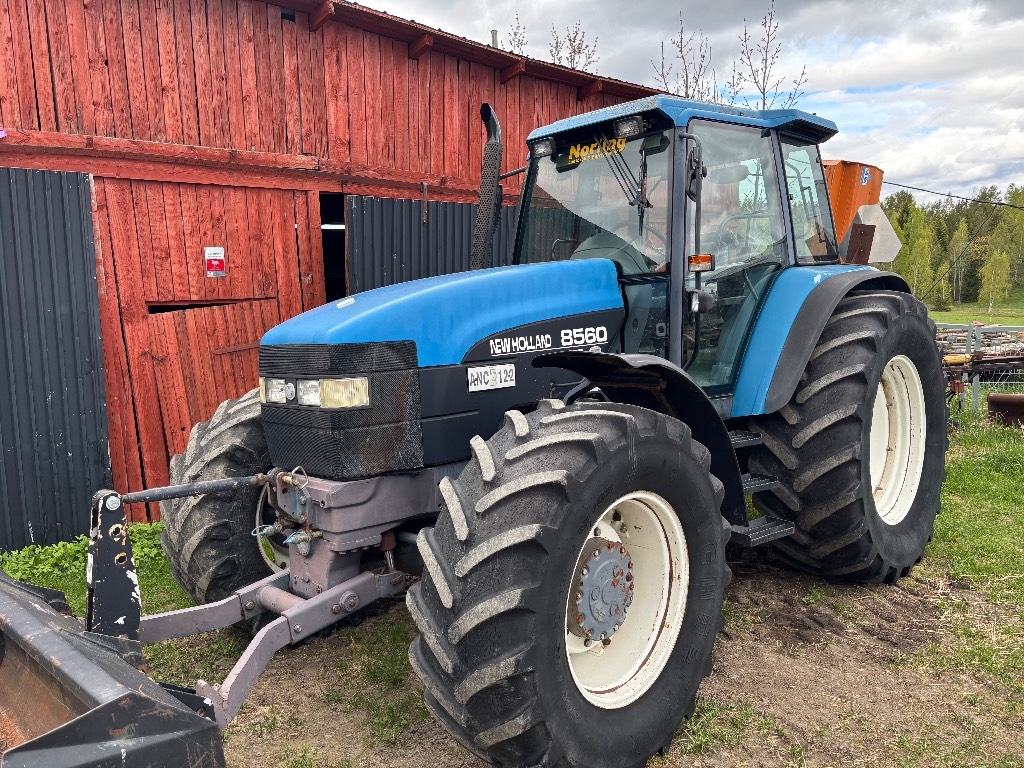 New Holland 8560 RC