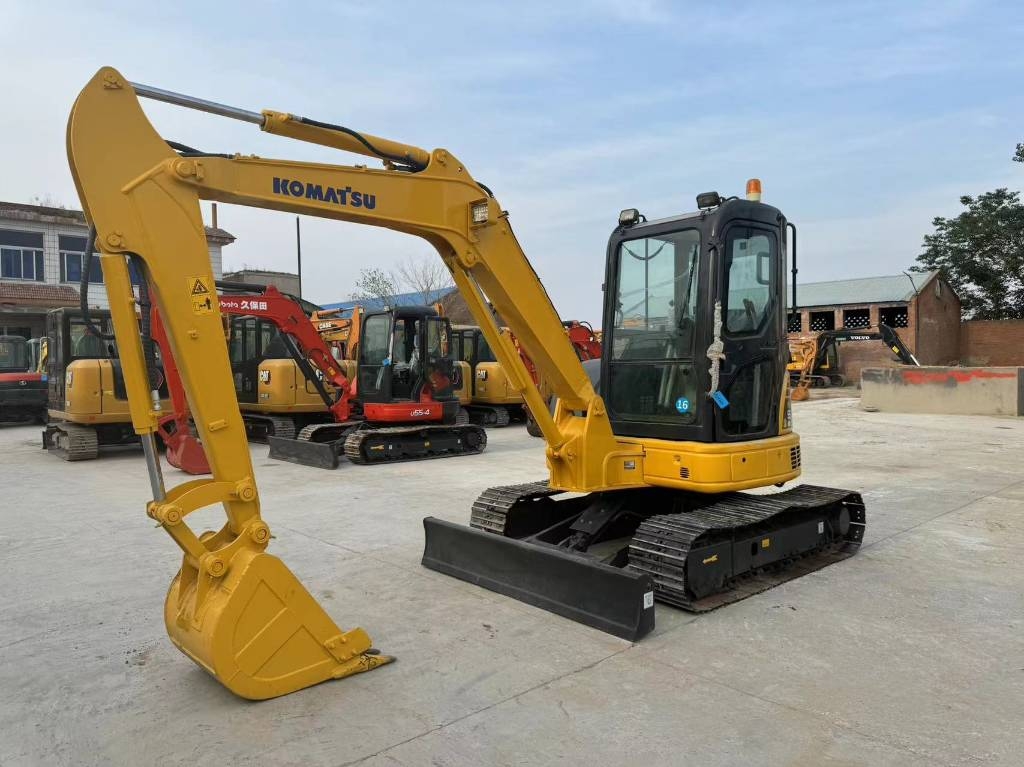 Mini-pelle Komatsu PC55 — occasion 2020, 1 489 h