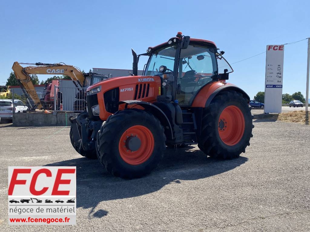 Kubota M7151/Premium-Powershift A REPARER