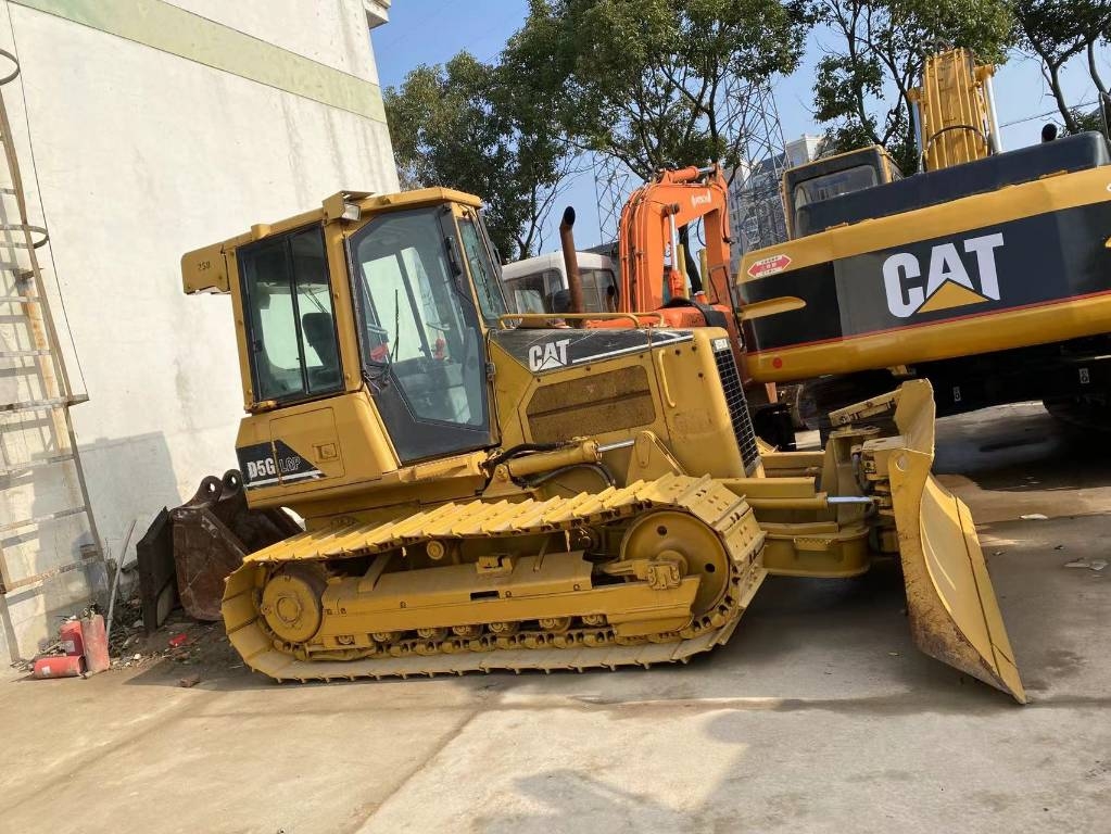 Bulldozer Caterpillar D 5 G — occasion 2024, 600 h