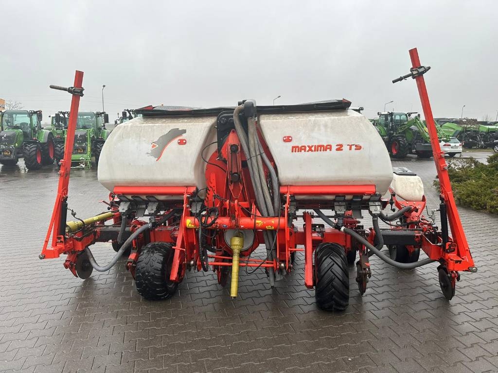 Kuhn Maxima 2 TS