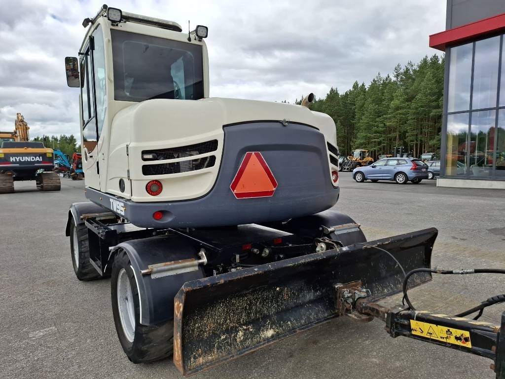 Schaeff TW95 / Engcon, Kocsi, 2 vödör, Zsír kuva 12
