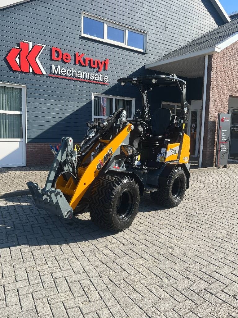 GiANT G2300