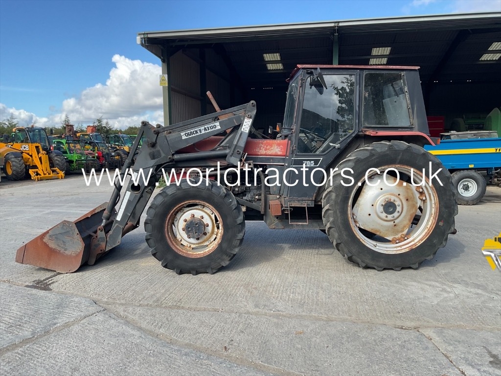 Tracteur agricole Case IH 785 — occasion
