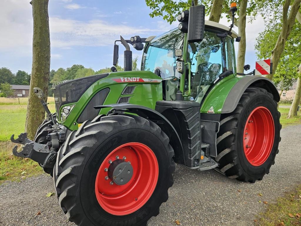 Tracteur agricole Fendt 724 Gen6 Profi Plus Michelin VF 3de scherm RTK 718 — occasion