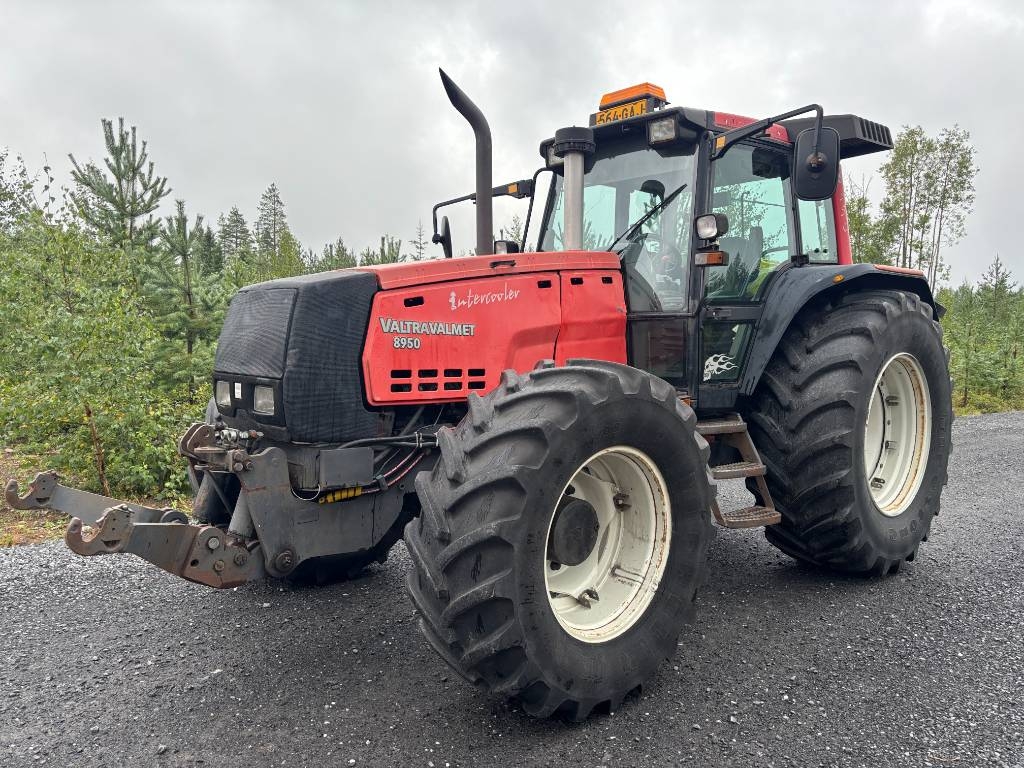 Valtra 8950 Hitech