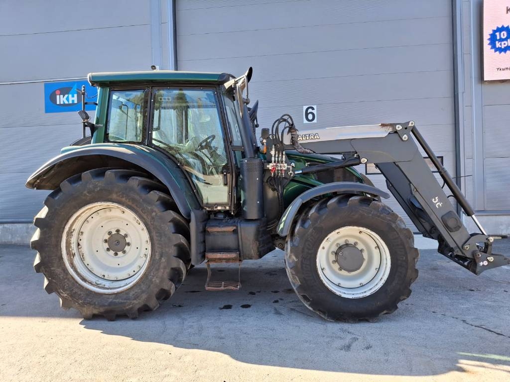 Valtra N 163