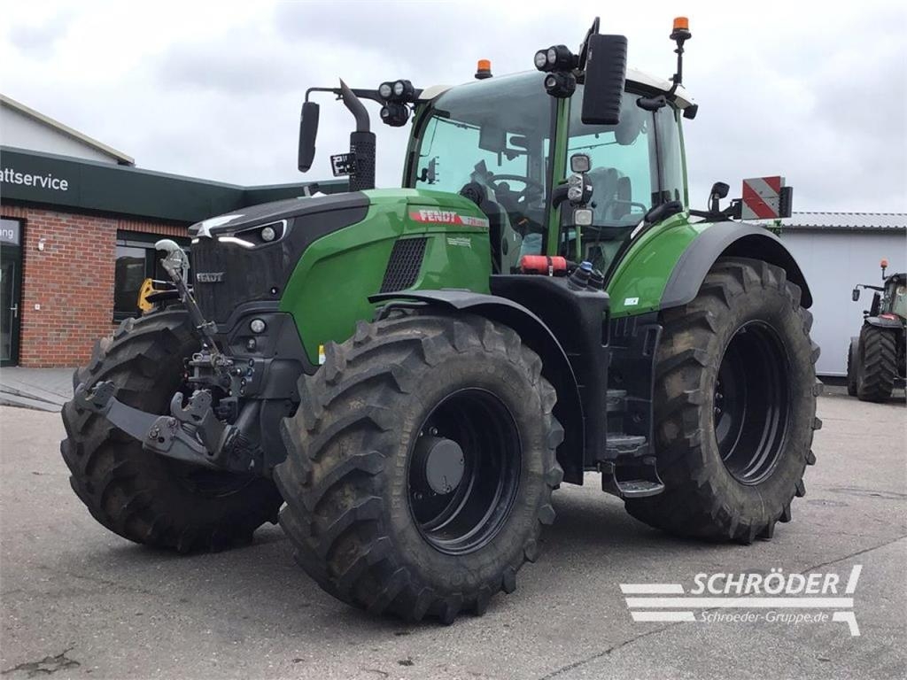 Tracteur agricole Fendt 728 VARIO GEN7 PROFI PLUS — occasion 2024, 3 800 h