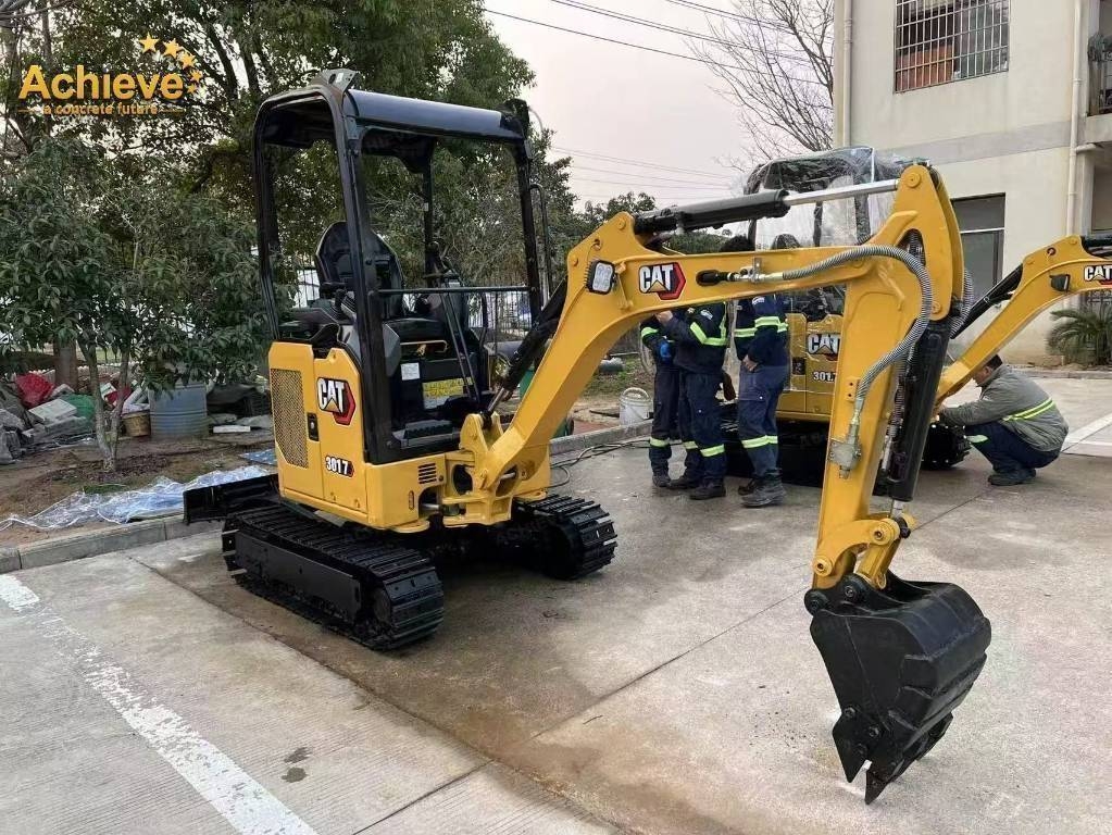 Mini-pelle Caterpillar 301.7 CR — occasion 2020, 1 614 h
