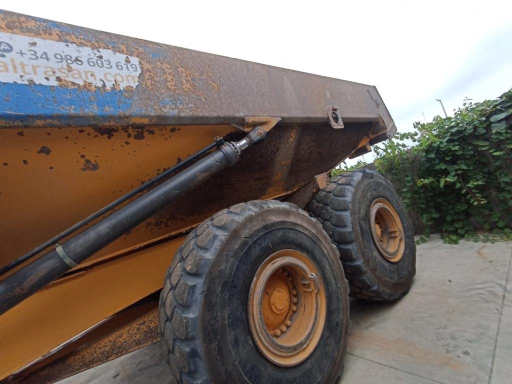 Tombereau articulé Volvo A 35 F — occasion 2011, 13 734 h