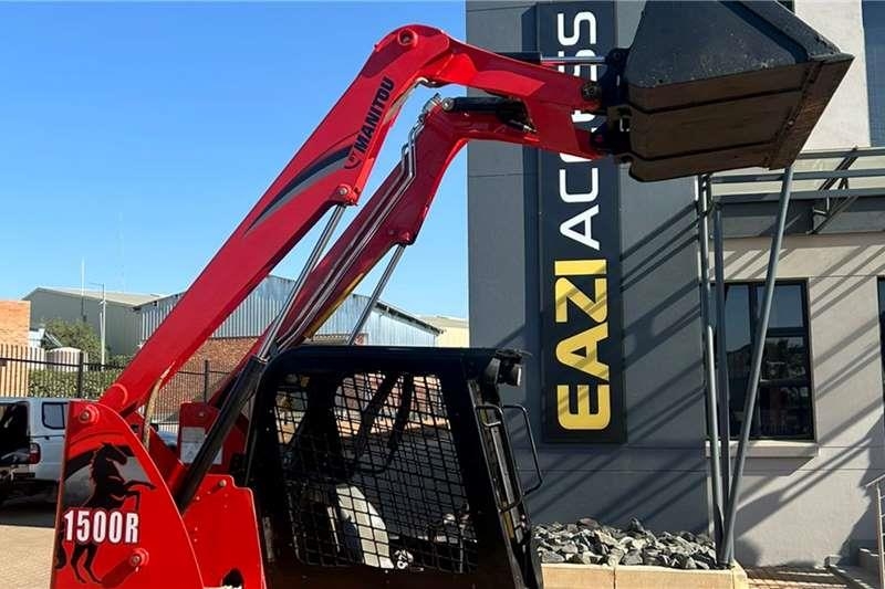Manitou 2020 Manitou 1500R Skid steer Open Cab
