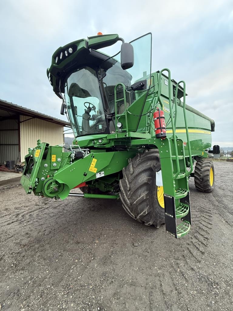 John Deere T560i HM