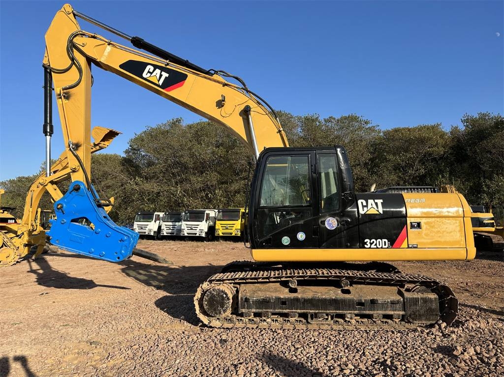 Pelle sur chenilles Caterpillar 320 DL — occasion 2020