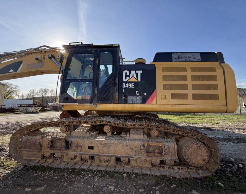 CAT 349 E