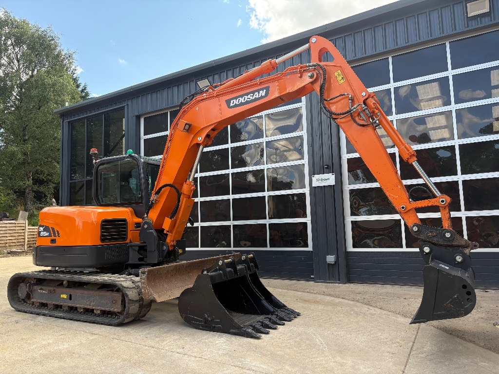 Doosan DX 85 R-3