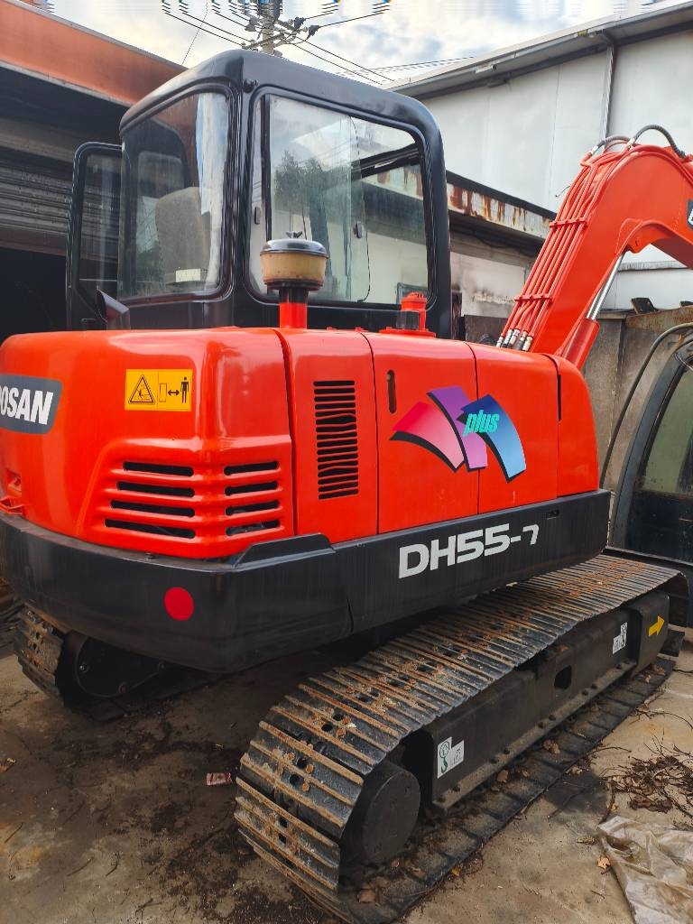 Doosan DH 55