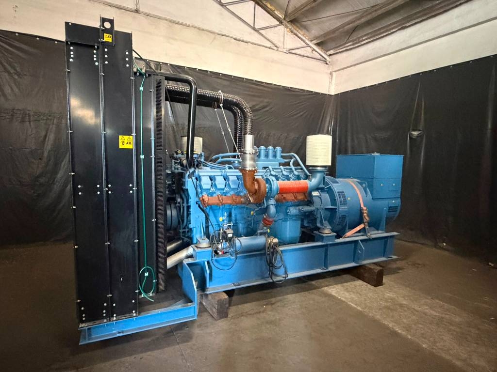 Power generator Stamford MTU 640kW