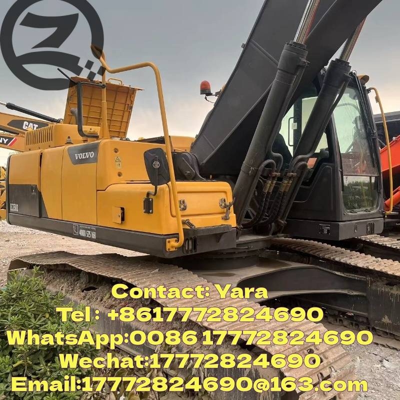 Pelle sur chenilles Volvo EC 250 D — occasion 2021, 900 h