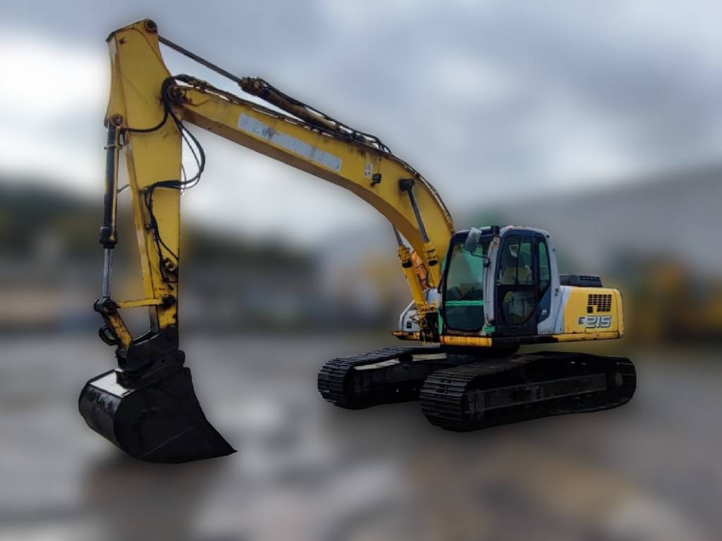 Pelle sur chenilles New Holland E 215 LC — occasion 2005, 7 462 h