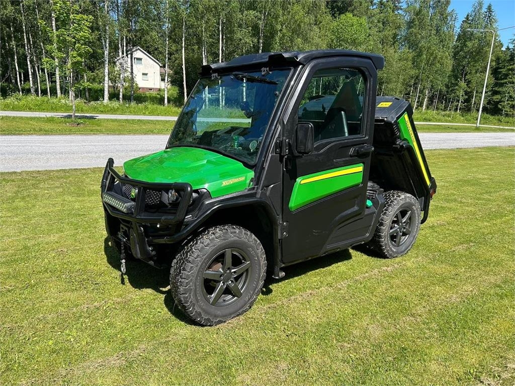 John Deere Gator XUV865M