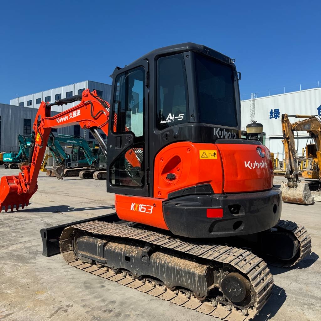 Mini-pelle Kubota KX 163 — occasion 2024, 628 h