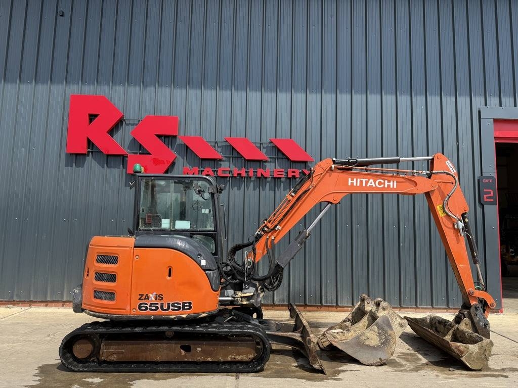 Hitachi ZX 65 USB-5A 6 Ton Mini Excavator
