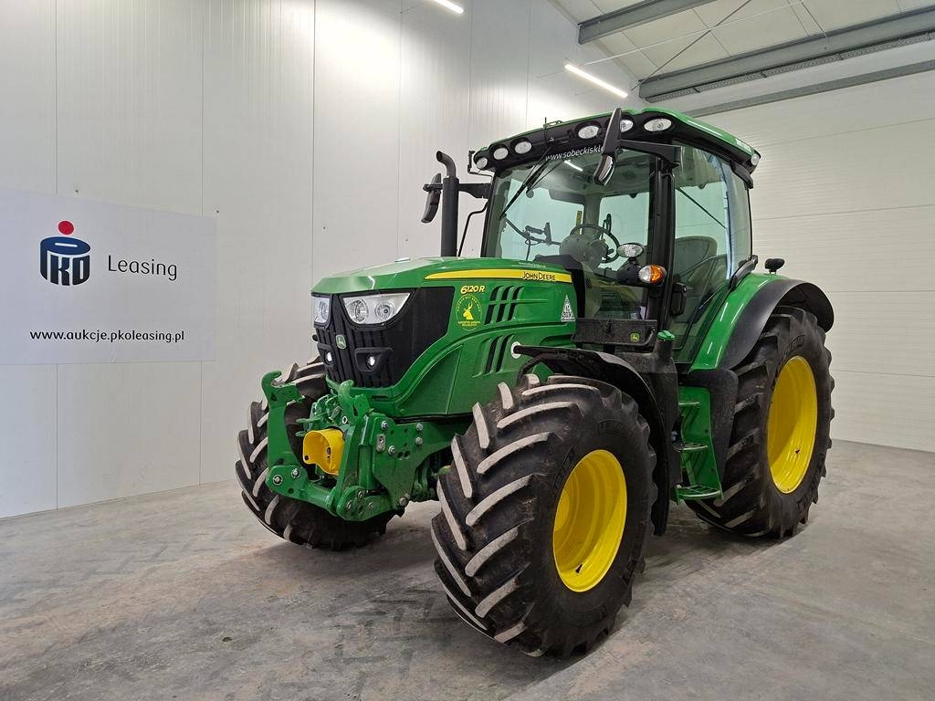 Ciągnik rolniczy JOHN DEERE 6120R