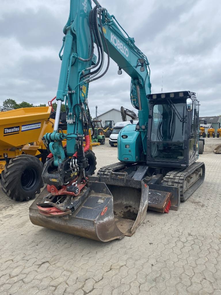 Kobelco SK75 SR-7